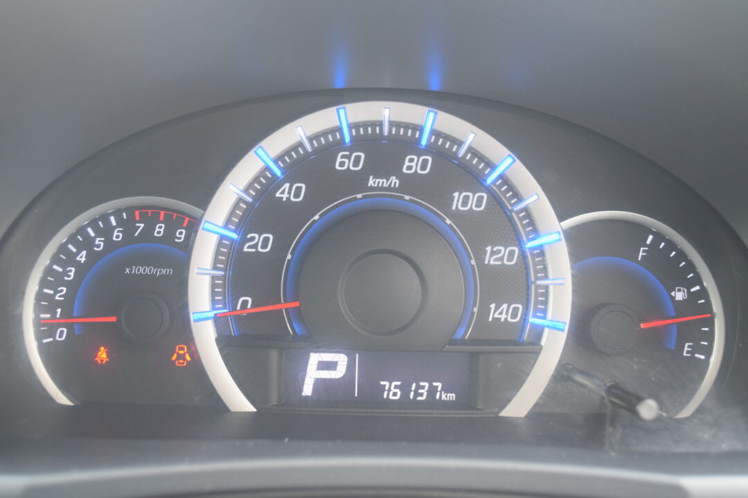 ワゴンRスティングレー 4251