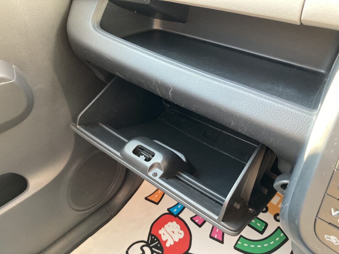 モコ7852