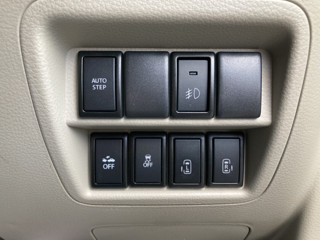 NV100クリッパーリオ8488