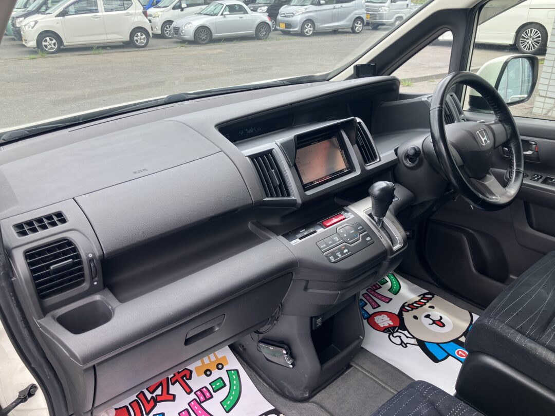 ステップワゴン 7576