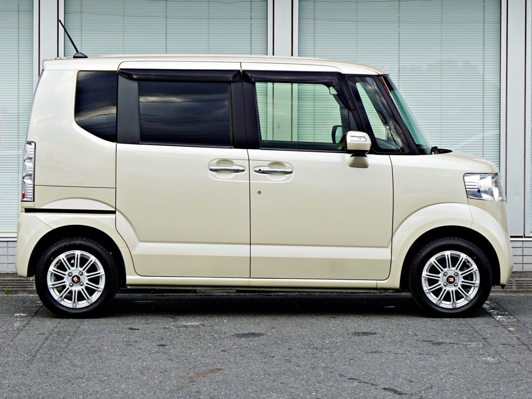 N-BOX 6592