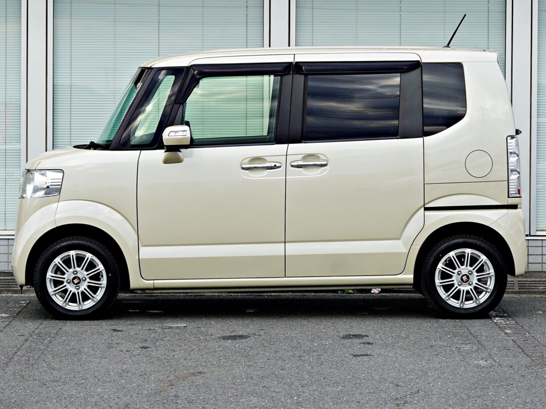 N-BOX 6592