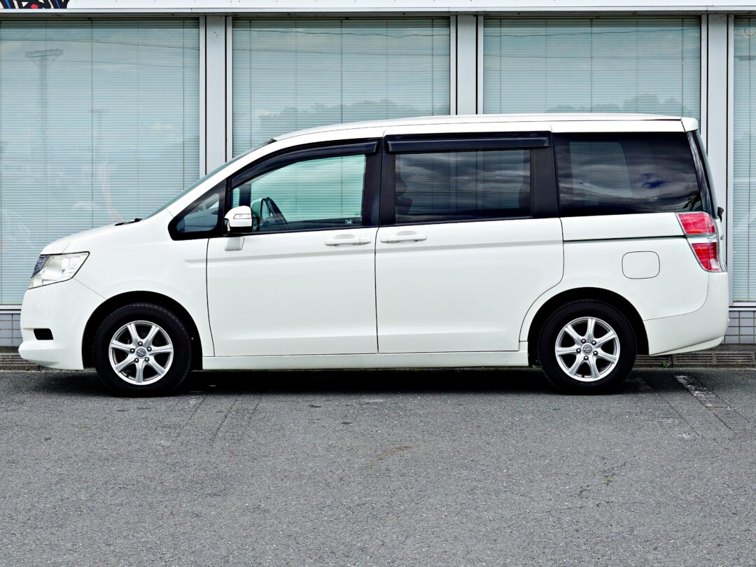 ステップワゴン 7576