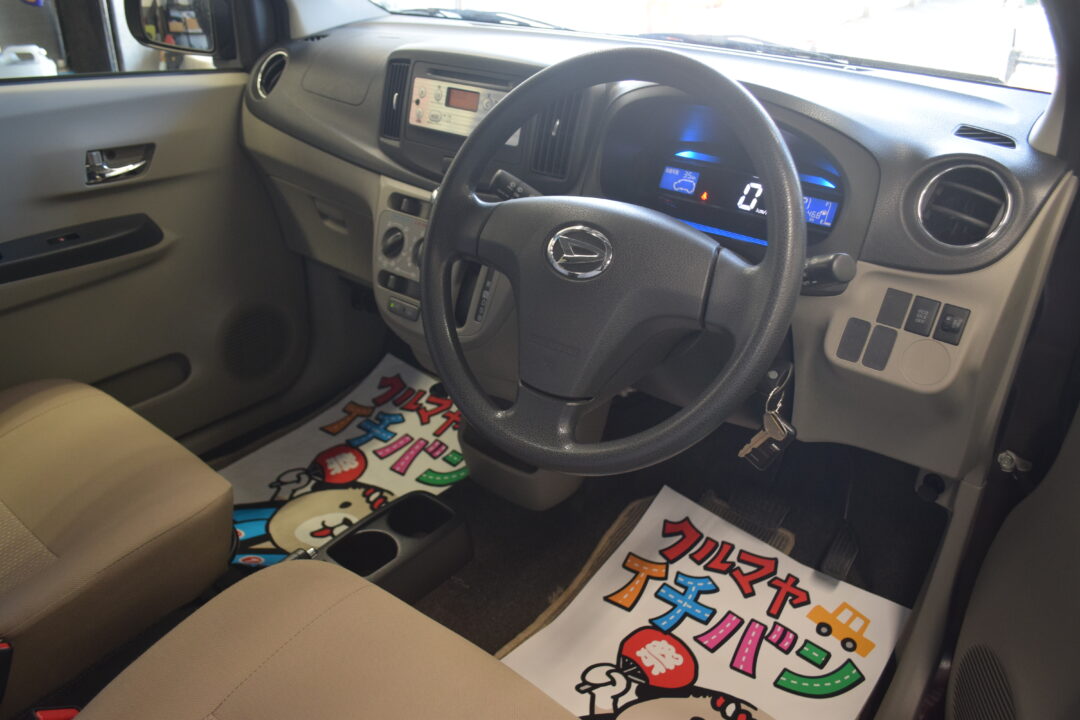 ミライース8936