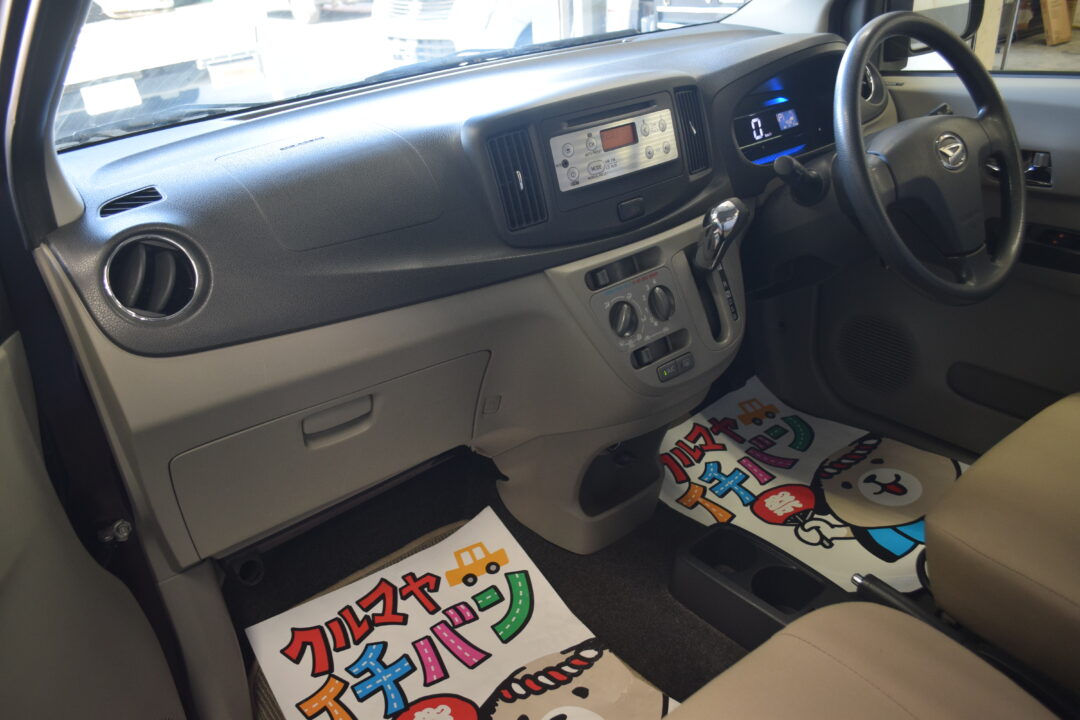 ミライース8936