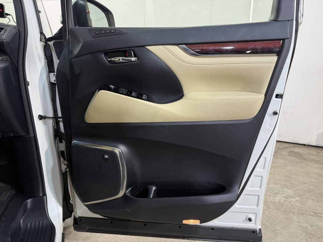 アルファード 4252