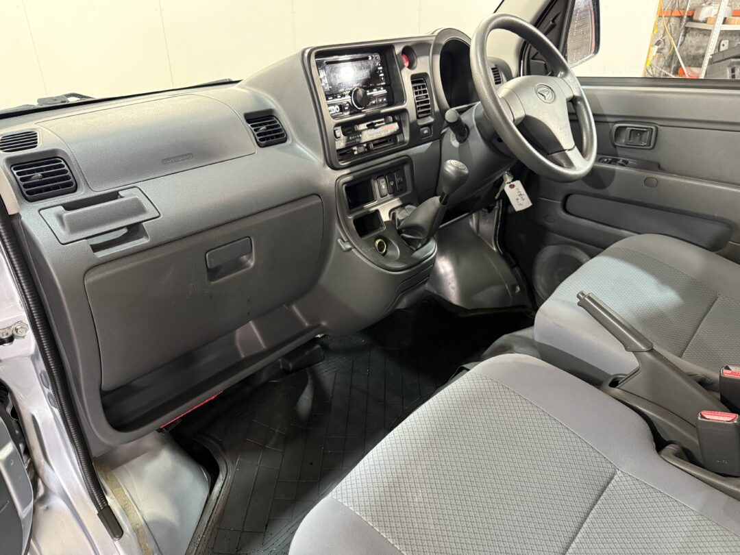 ハイゼットカーゴ 7979