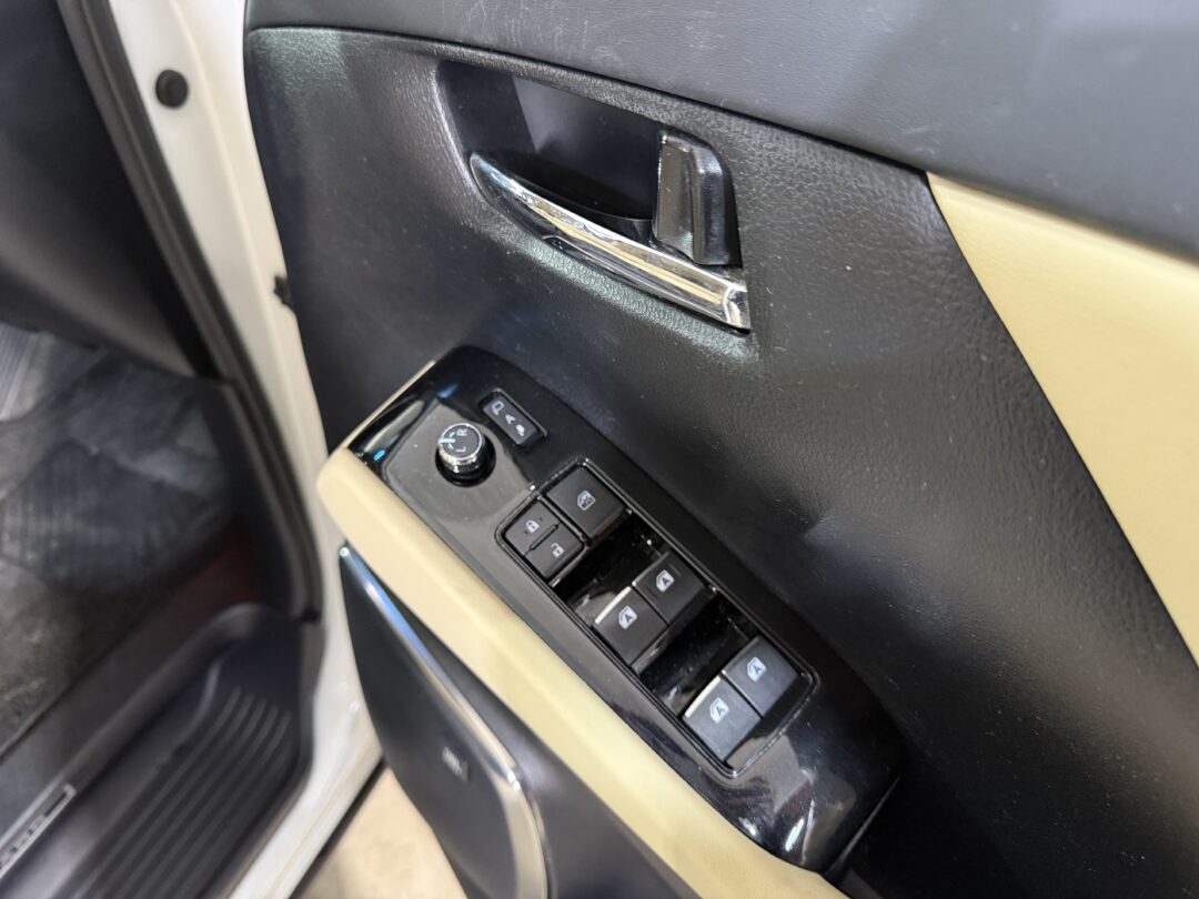 アルファード 4252