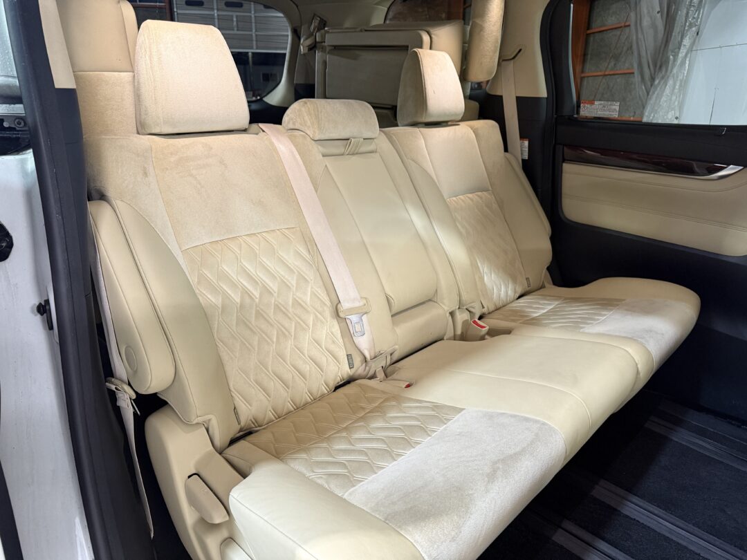 アルファード 4252