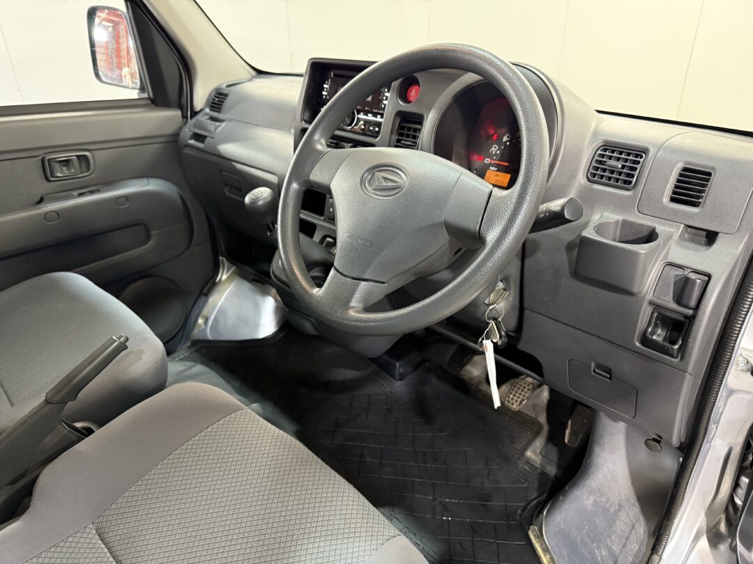 ハイゼットカーゴ 7979