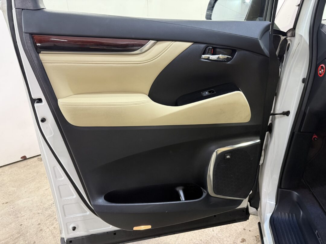 アルファード 4252