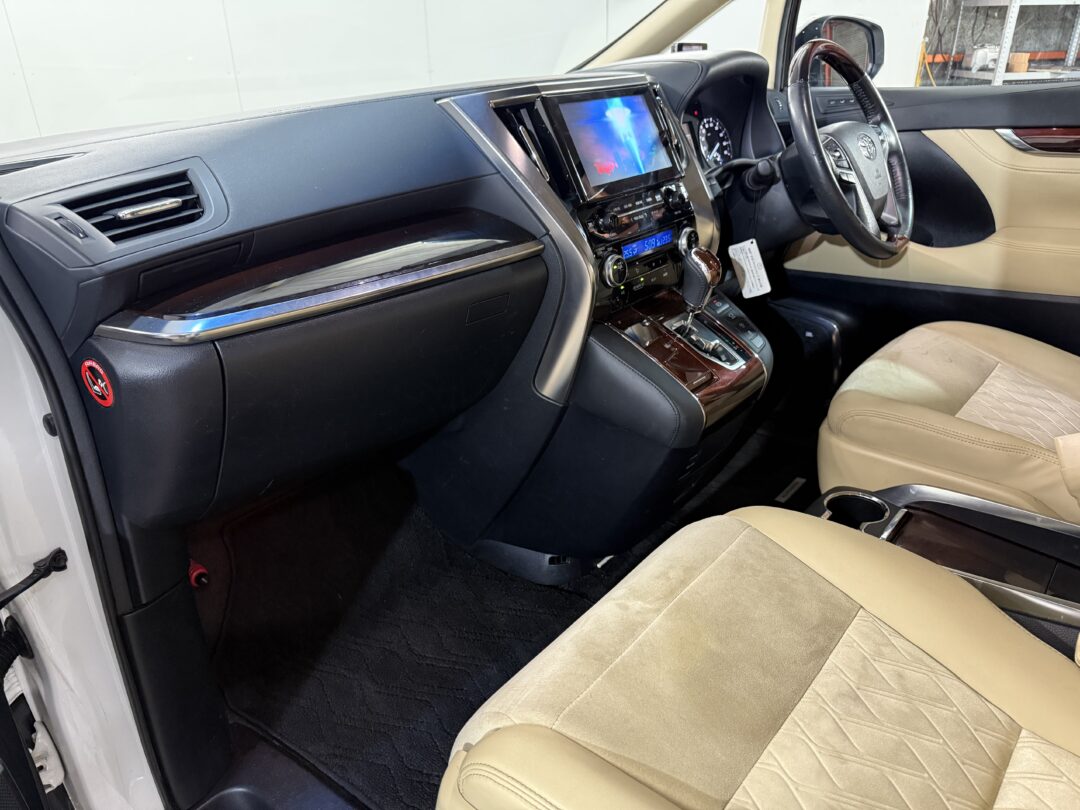 アルファード 4252