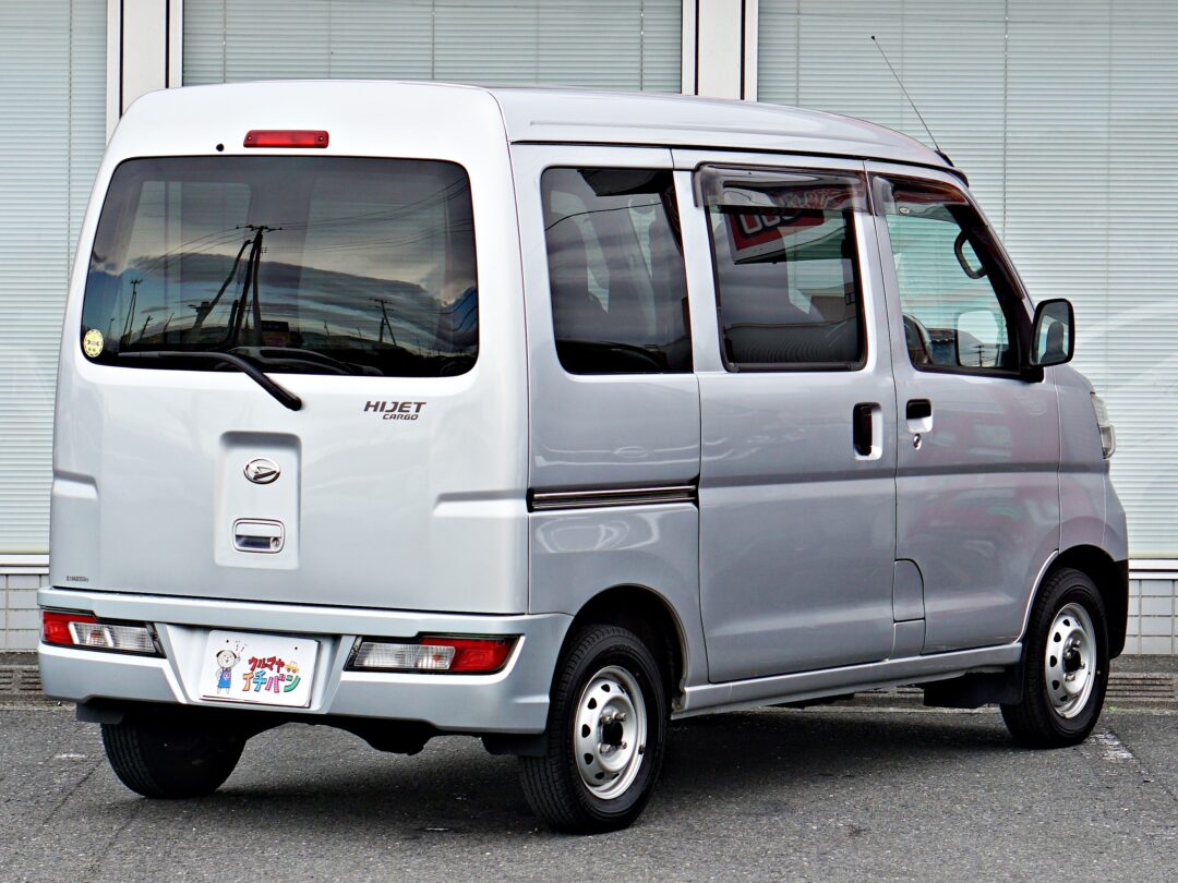 ハイゼットカーゴ 6705