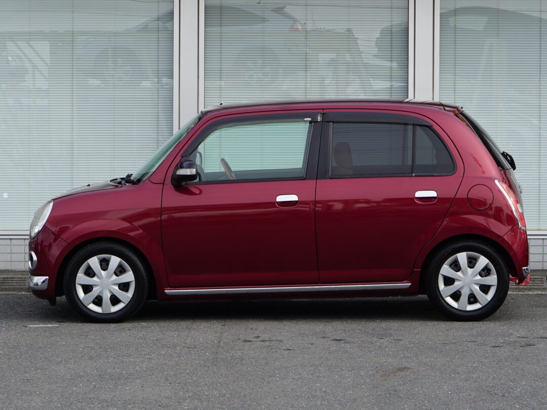 ミラジーノ 7617