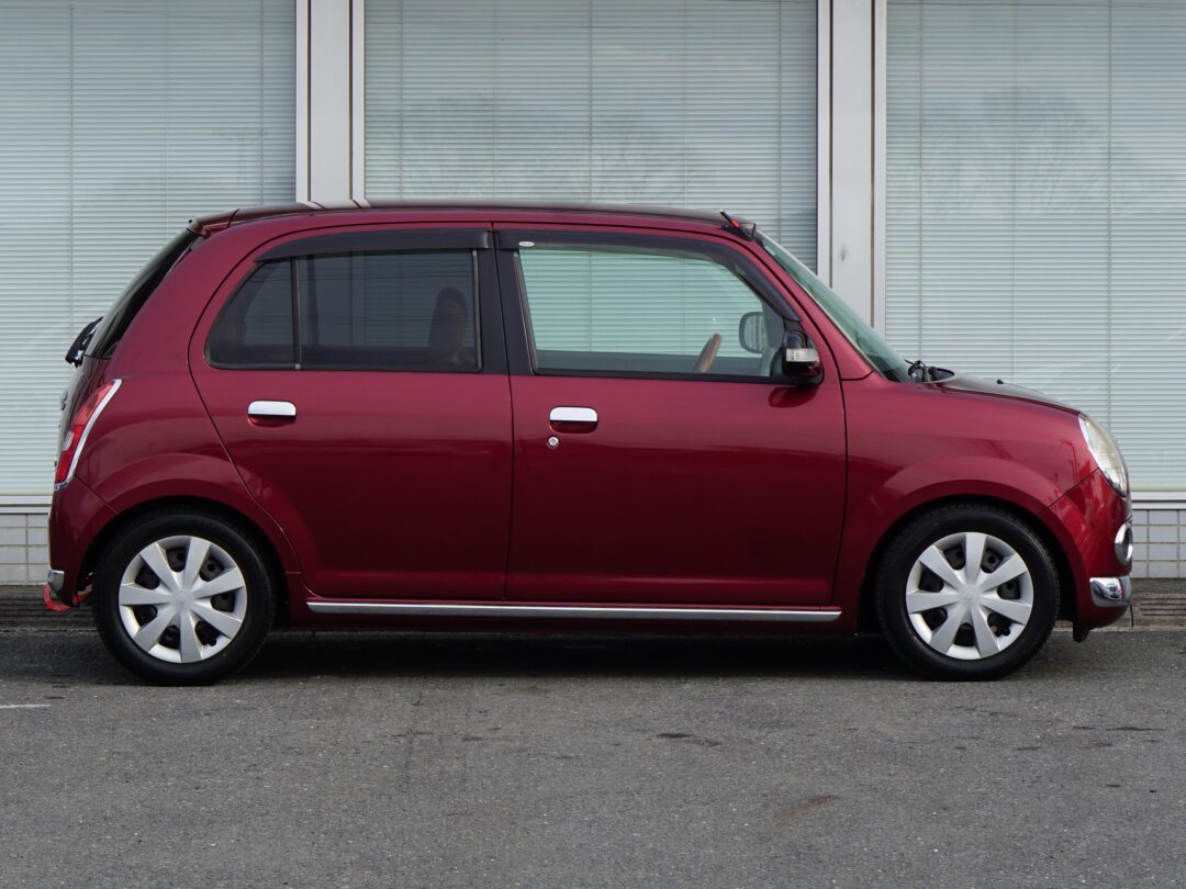 ミラジーノ 7617