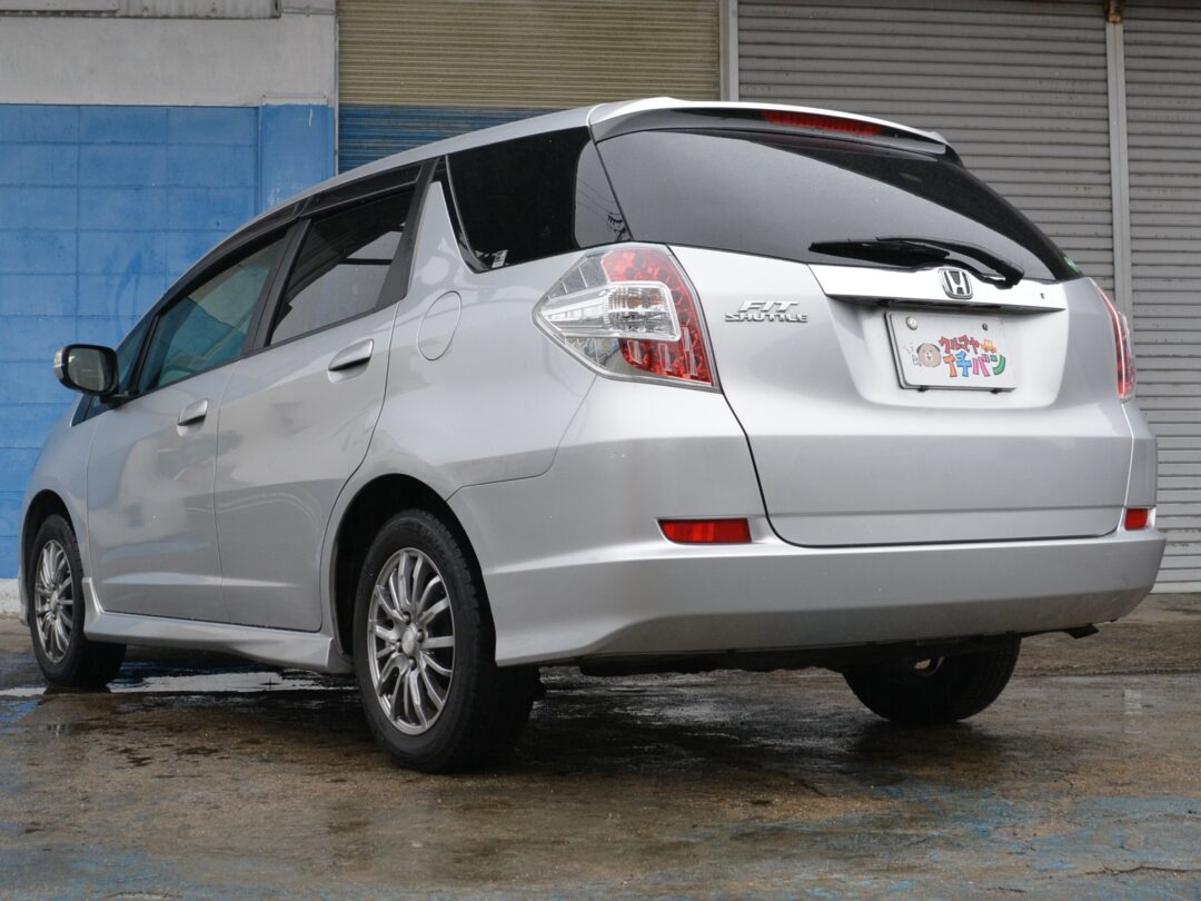 フィットシャトル 1002