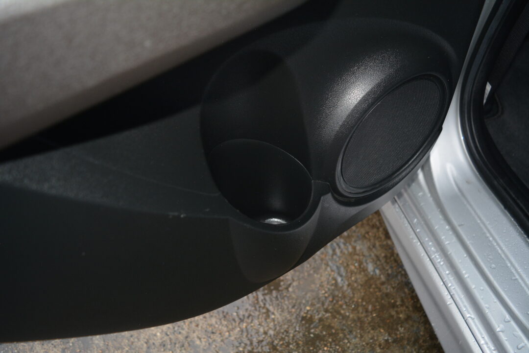 フィットシャトル 1002