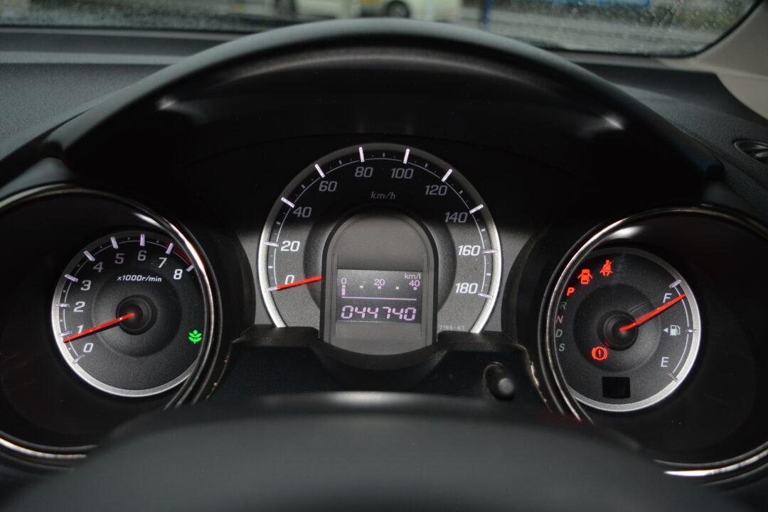 フィットシャトル 1002