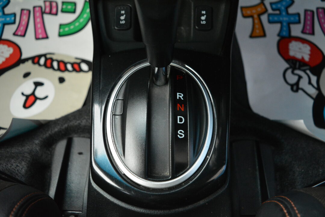 フィットシャトル 1002