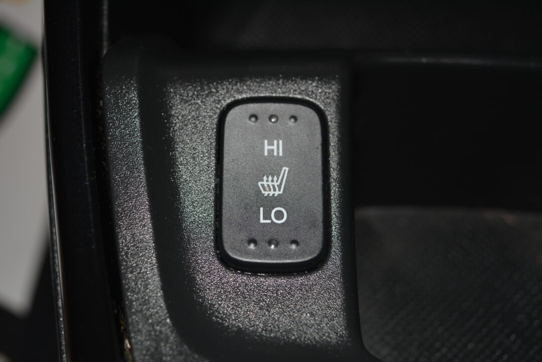 フィットシャトル 1002