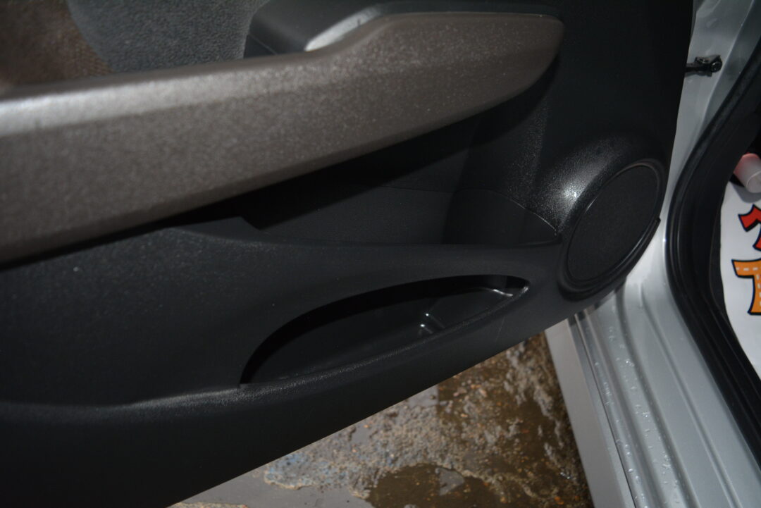 フィットシャトル 1002