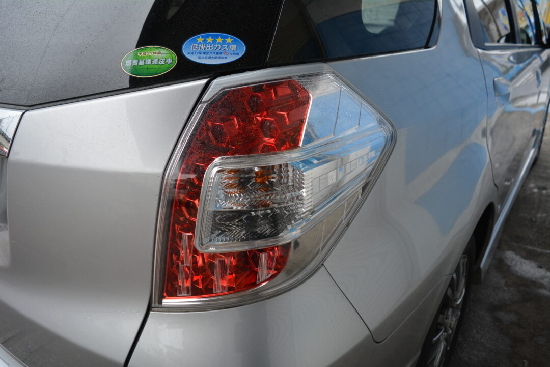 フィットシャトル 1002