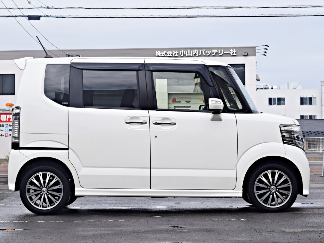 N-BOX 5670