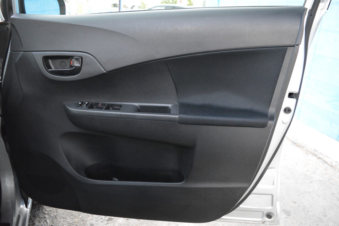 ラクティス 7899