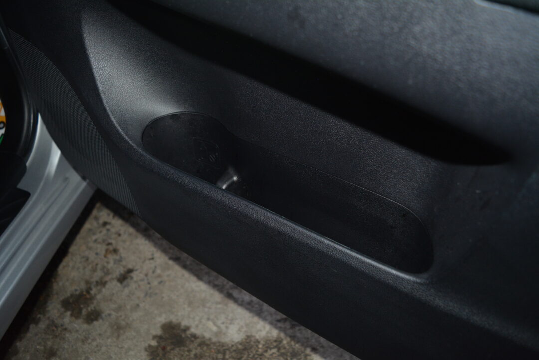 ラクティス 7899