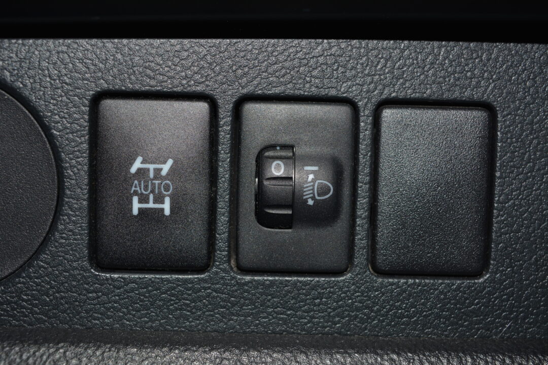 ラクティス 7899