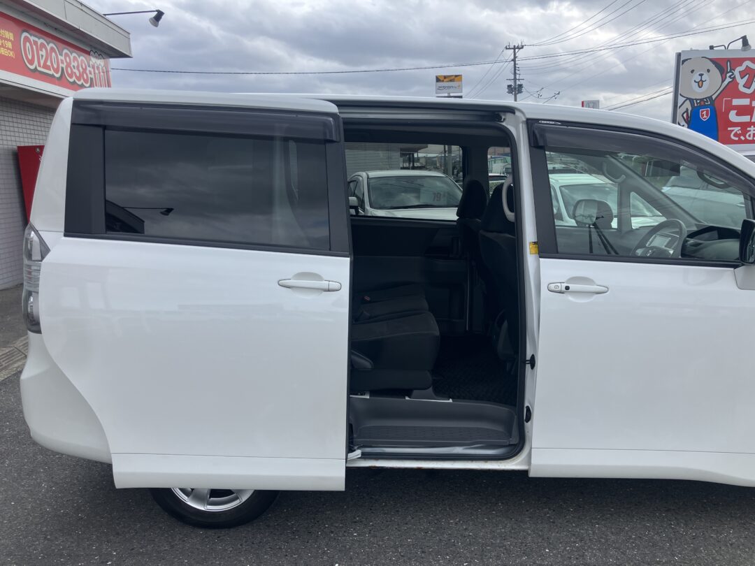ヴォクシー 3474
