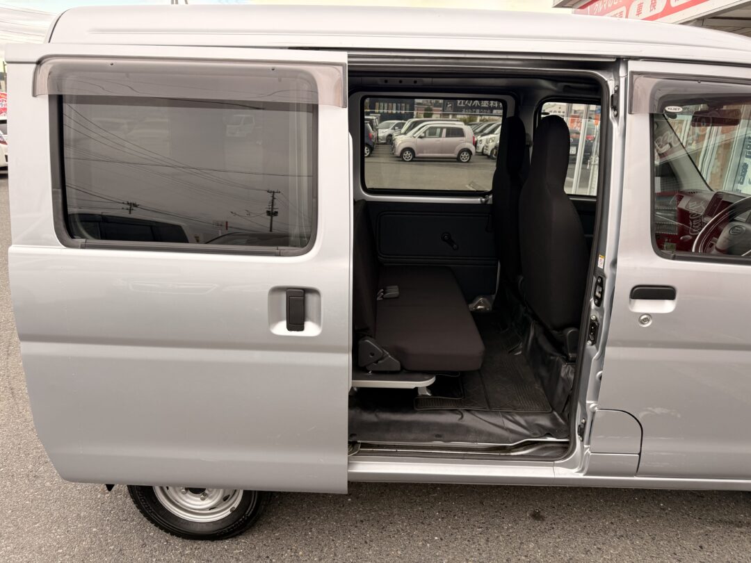 ハイゼットカーゴ 6705