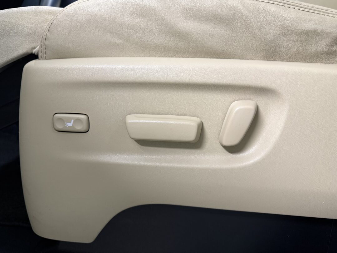 アルファード 4252