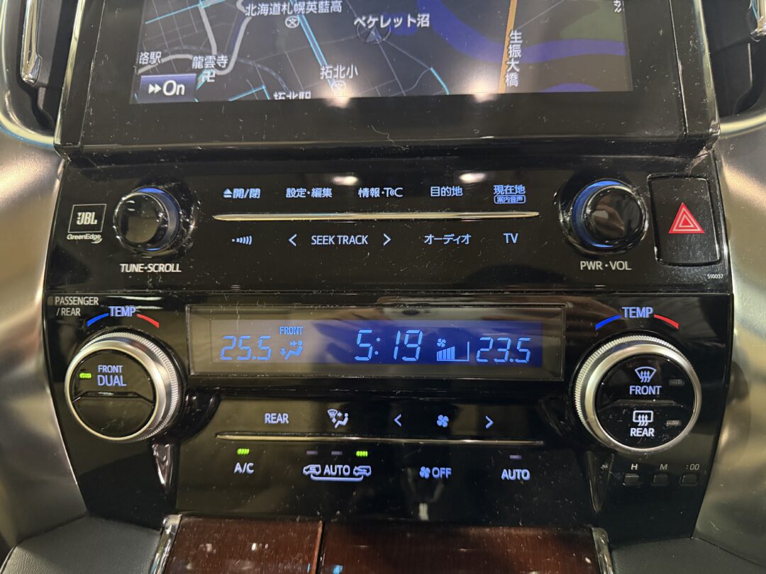 アルファード 4252