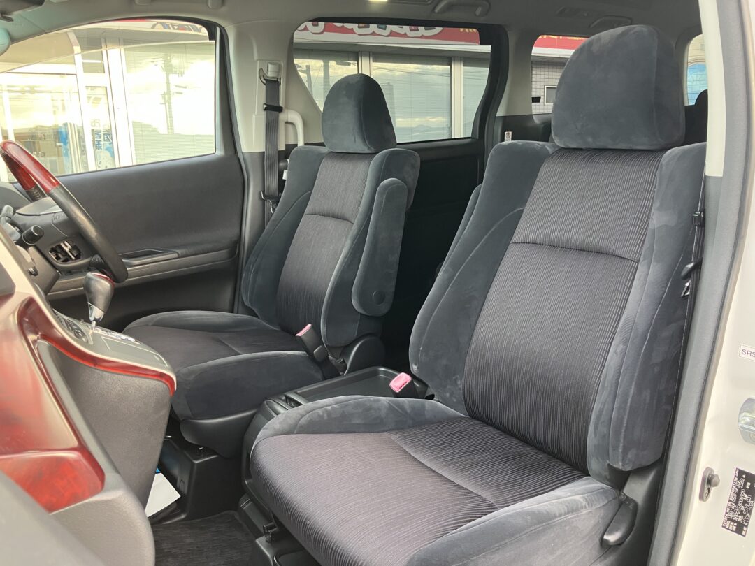 ヴェルファイア 5920