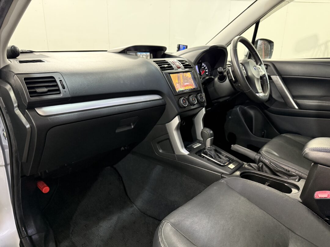 フォレスター 2305