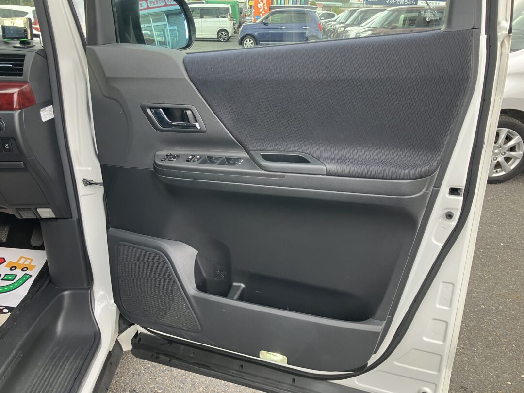 ヴェルファイア 5920