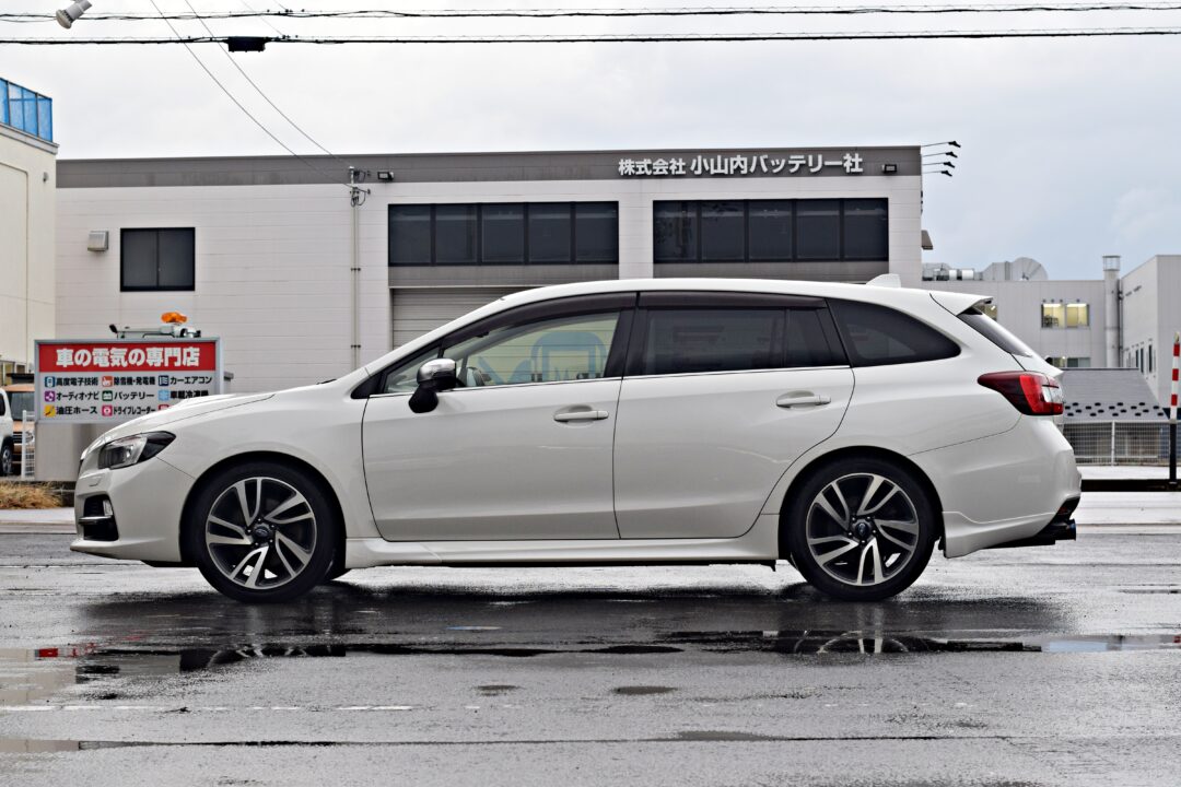 レヴォーグ 3223