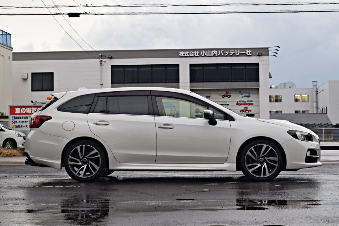 レヴォーグ 3223