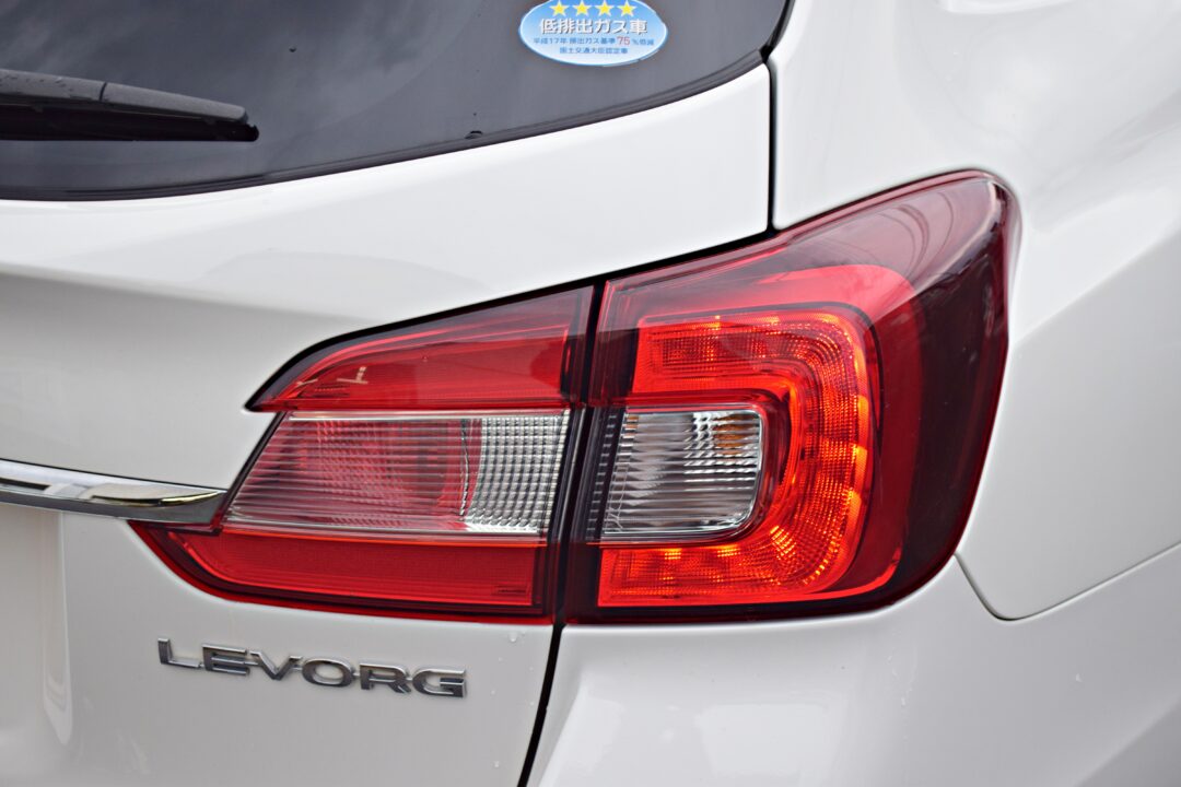 レヴォーグ 3223