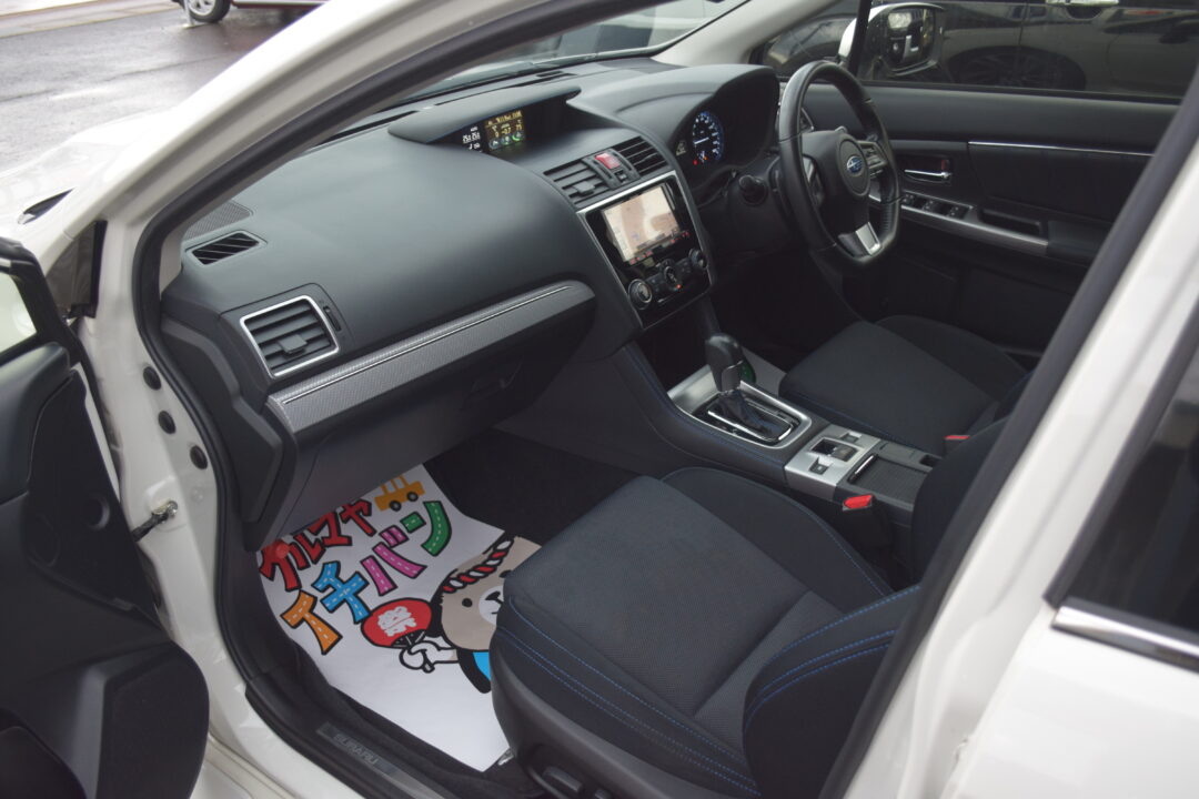 レヴォーグ 3223