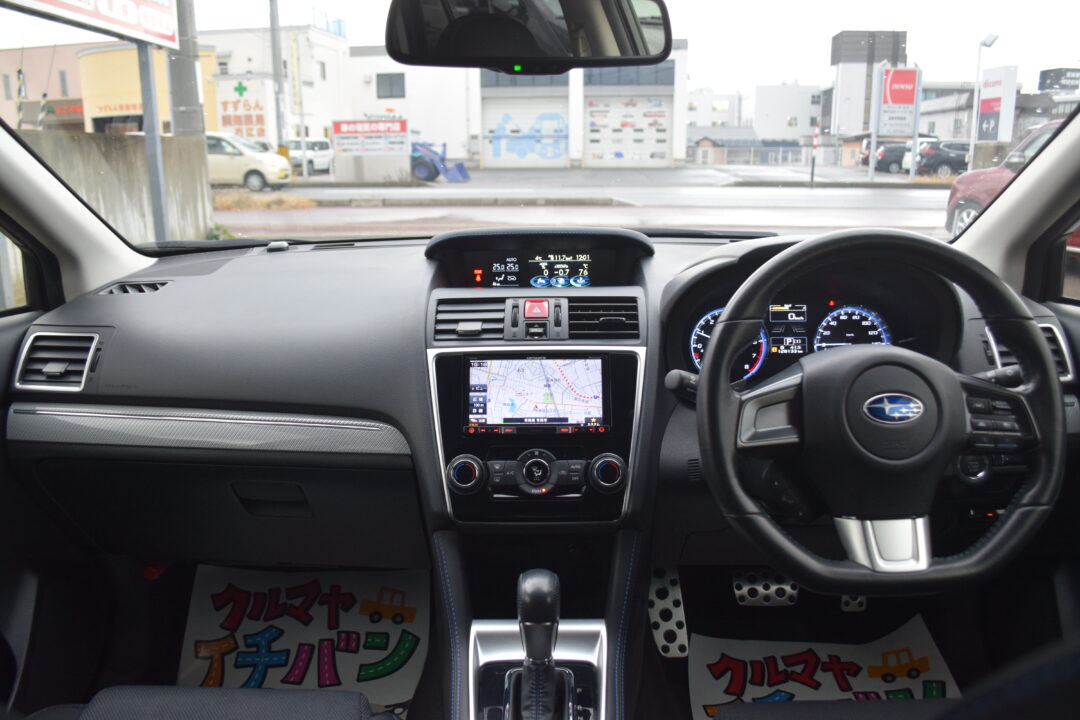 レヴォーグ 3223