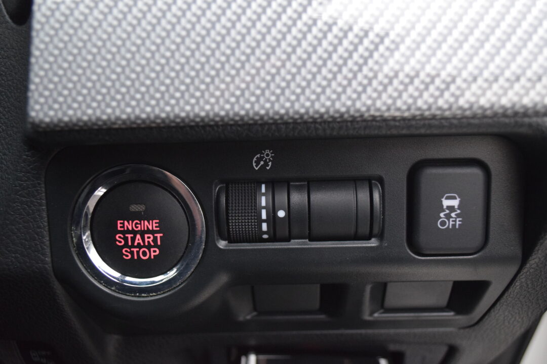 レヴォーグ 3223