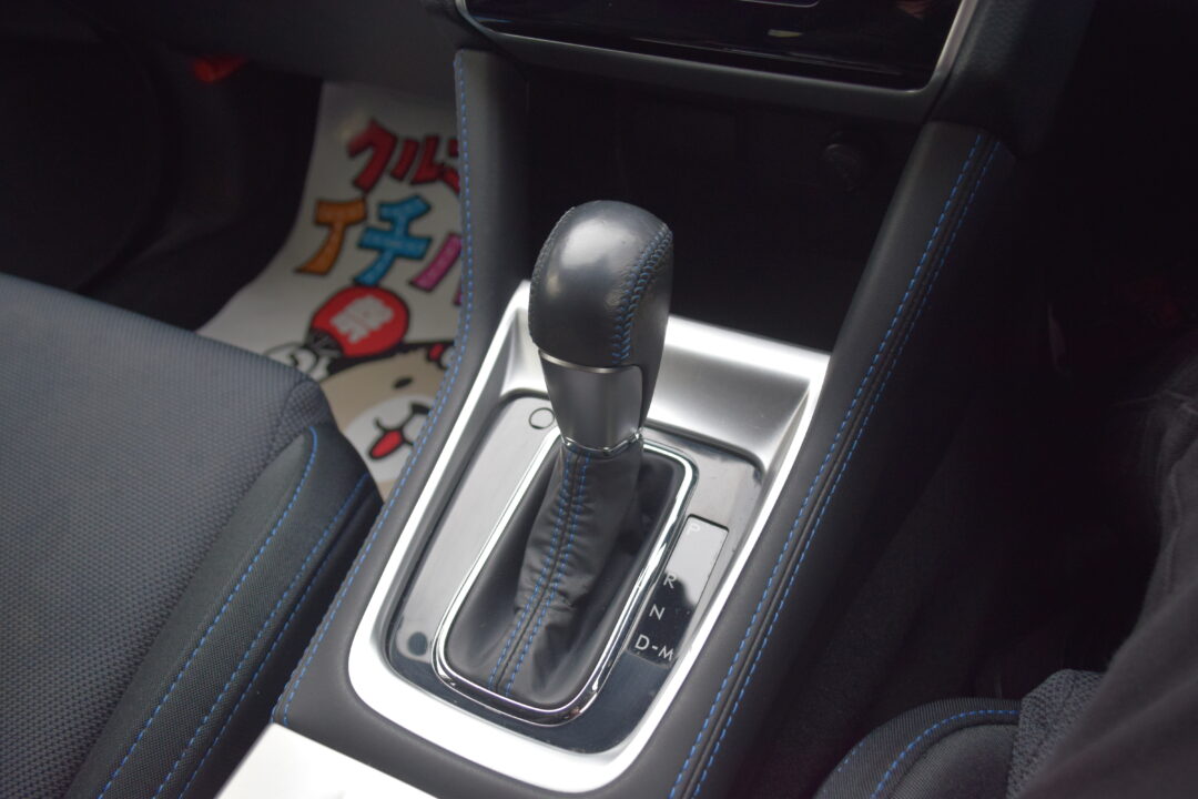 レヴォーグ 3223