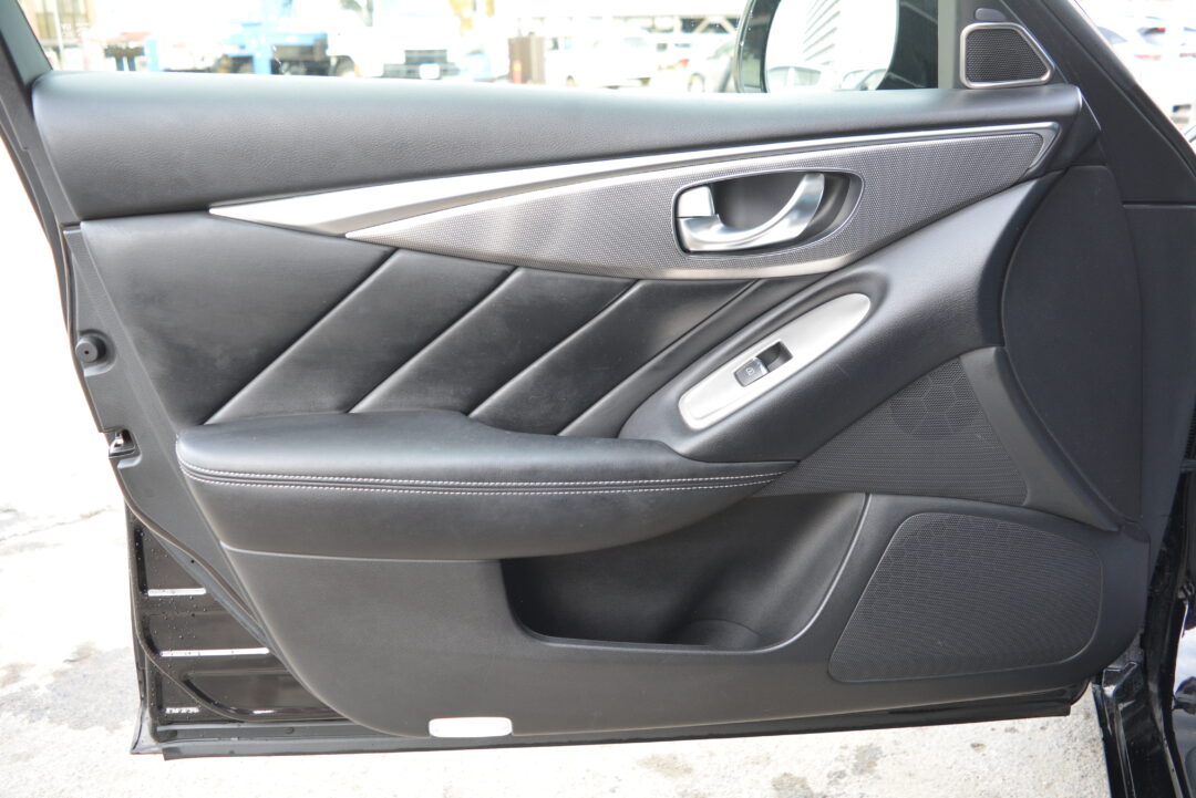 スカイライン8896