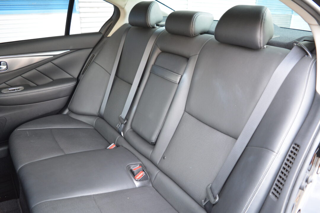 スカイライン8896