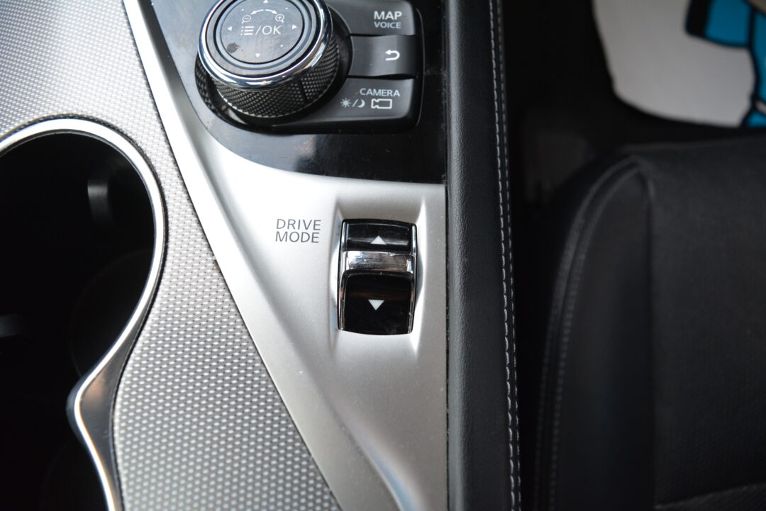 スカイライン8896