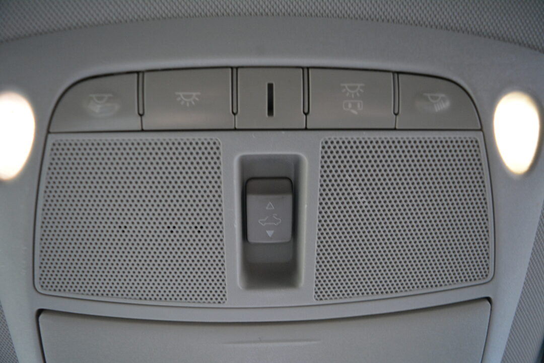 スカイライン8896