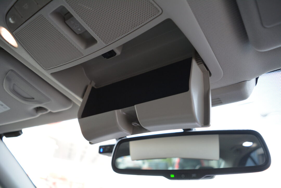 スカイライン8896