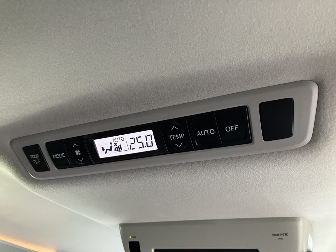 ヴェルファイア 5920